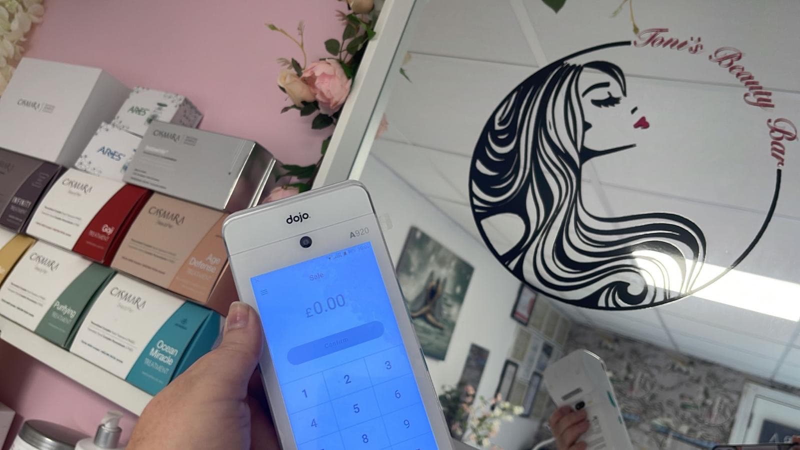 Dojo terminal in a beauty salon